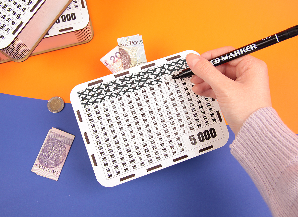 Skarbonka wykreślanka oszczędzanie cel 5000 + MARKER